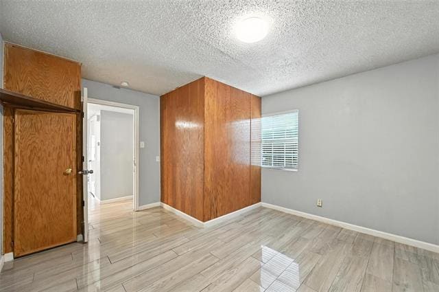 Photo - 2108 Chatham Square Ct