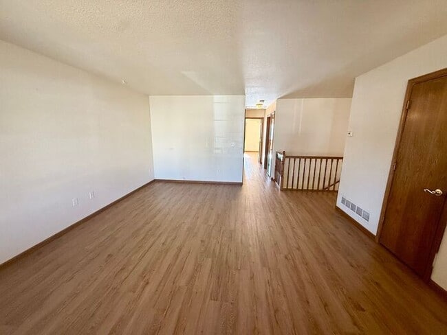 Photo - Beautifully Maintained 2 Bed, 2 Bath Ranch Style Townhome with 2 Car Garage in East Loveland