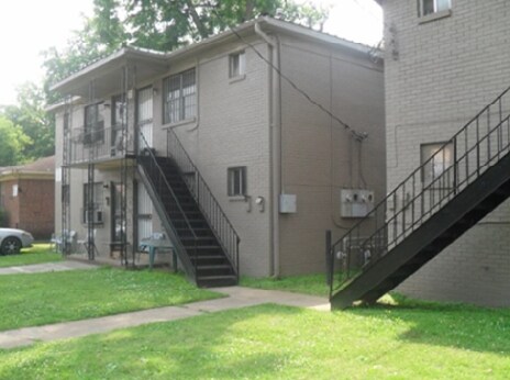 Photo - Brookside Apartments