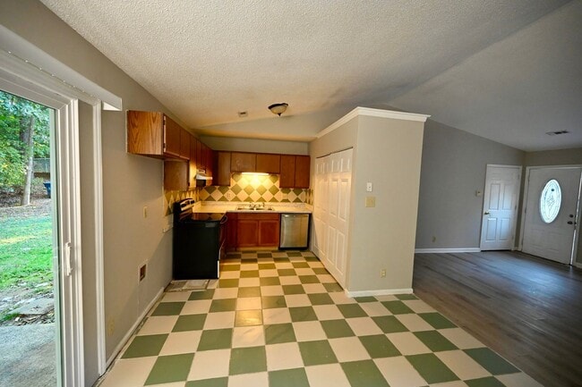 Photo - For Rent: Beautiful 3-Bedroom Home in Durh...