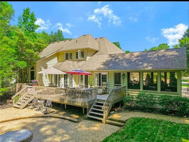 Photo - 8432 Hilltop Dr