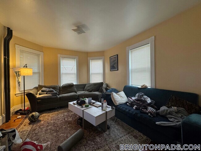 Photo - 225 Parsons St Unidad 1