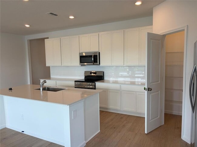 5548 Morant Bay Path
