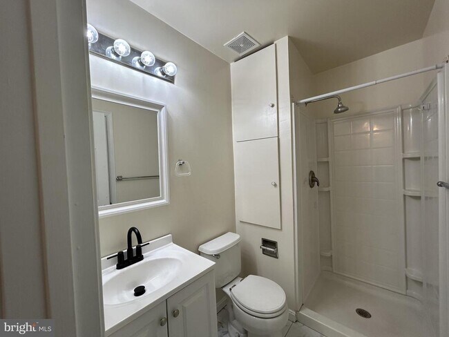 Photo - 10458 Damascus Park Ln