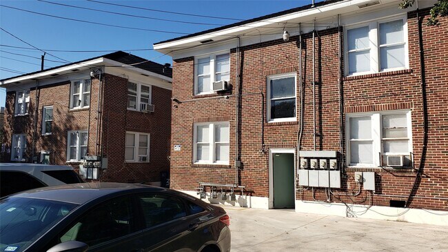 Building Photo - 3717 Audubon Pl Unit 1 Rental