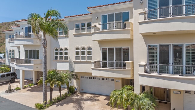 Photo - 23963 De Ville Way Townhome