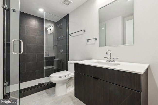 Photo - 3449 Scotts Ln Unidad B303