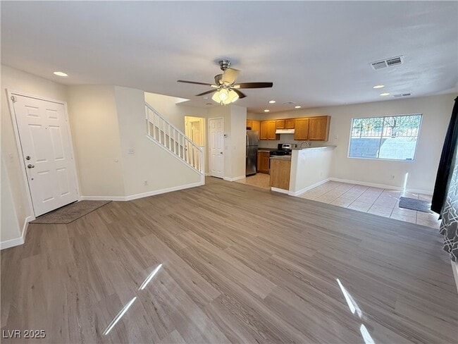 Photo - 1072 Valetta Flat Ave