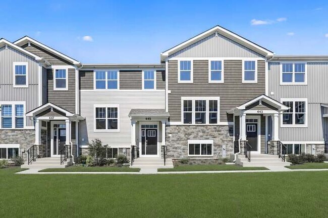 445 Red Oak Cir