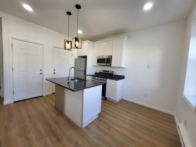 Photo - 151 Passaic St Unit 2