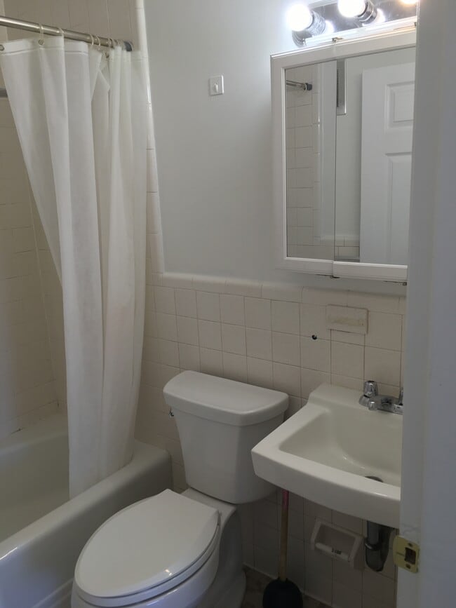 Photo - 186 Lexington St Unit 9