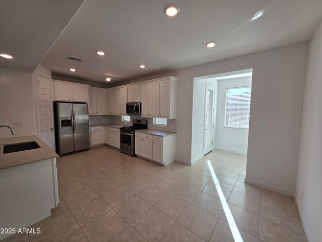 Photo - 319 Pinnacle Ridge Dr