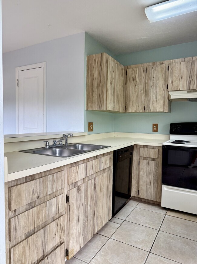 Photo - 6264 SW 8th Pl