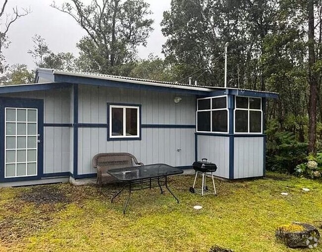 Building Photo - 11 -3157 Alaula St Rental