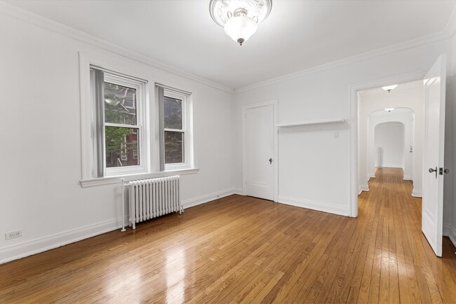 Building Photo - 235 Charlotte St Unit 27