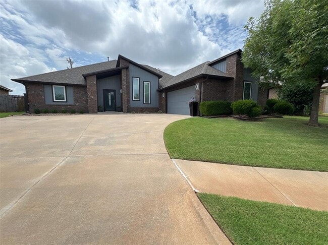 Building Photo - 2304 NW 172nd St