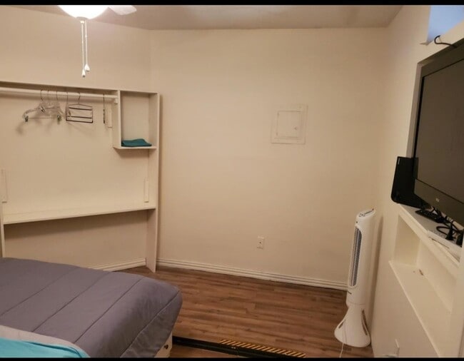 Photo - 2040 Lima Loop