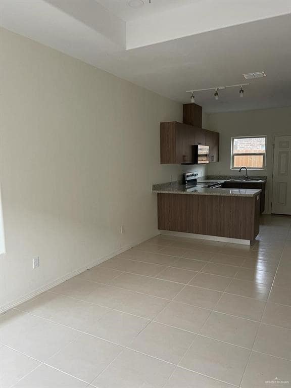 Photo - 10 South St Unit 4