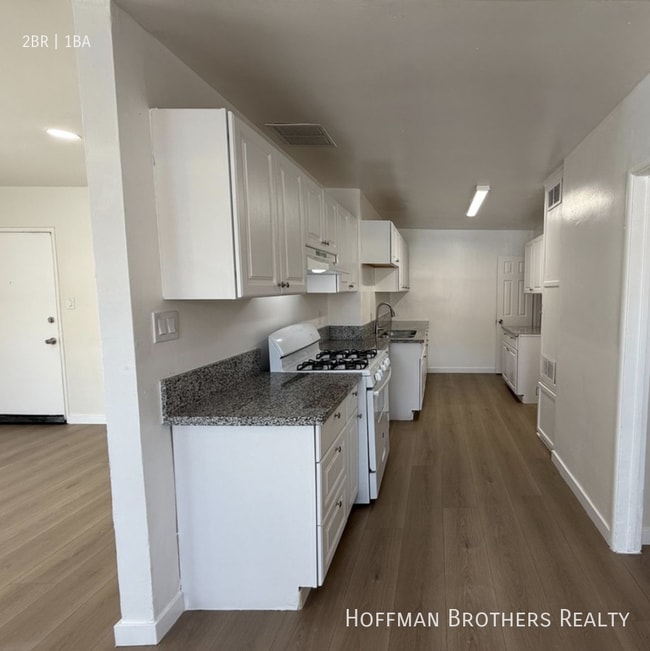 Photo - 7339 Woodman Ave Unit 1