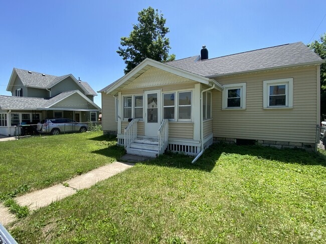 Building Photo - 1055 4th Ave Rental