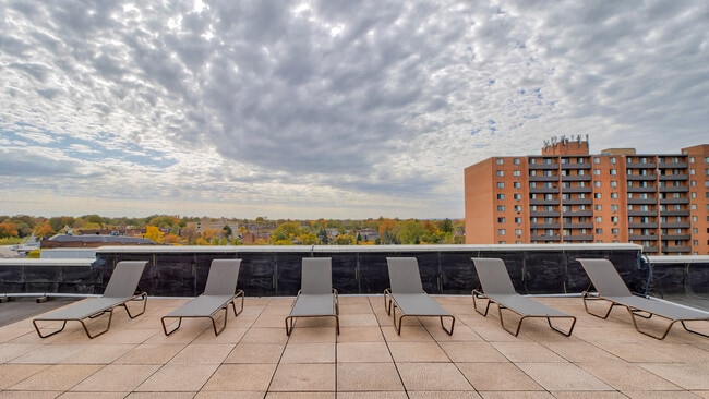 Rooftop sundeck views