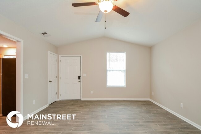 Photo - 511 Cotton Ave