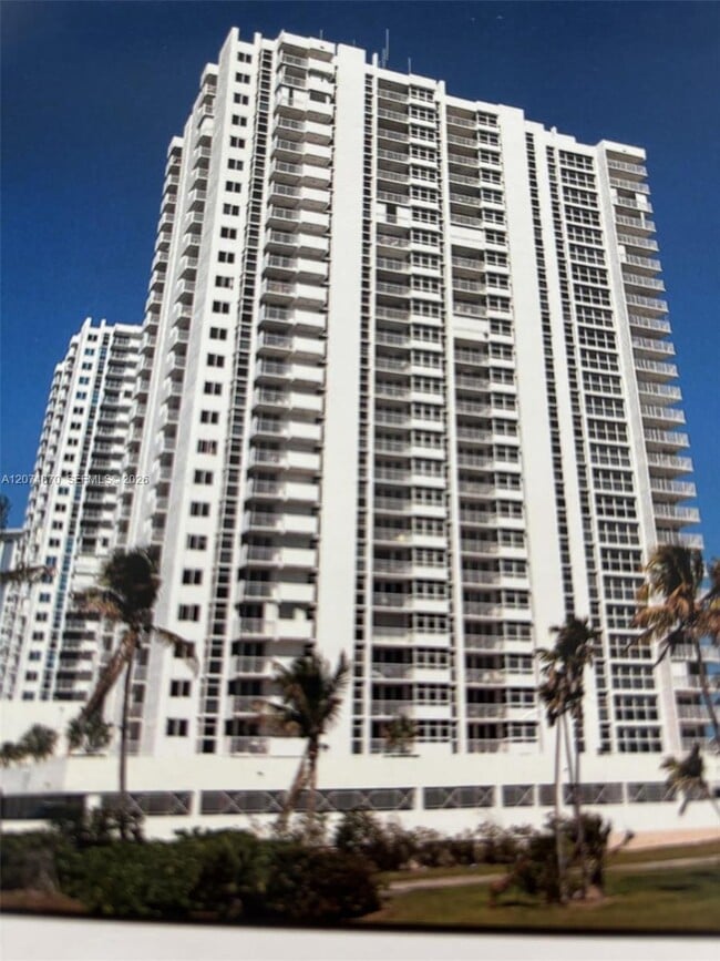 Building Photo - 1370 S Ocean Blvd Unit 1206