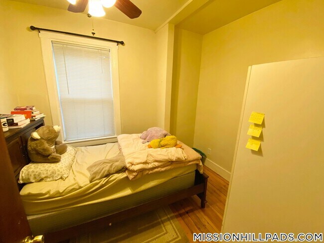 Photo - 19 Sachem St Unit 1