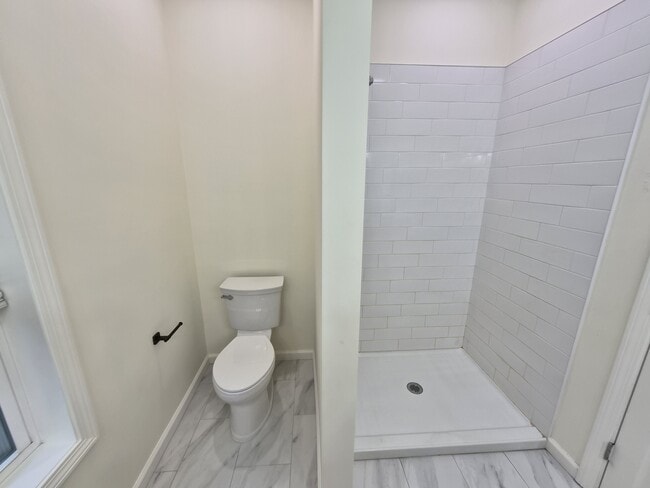 Photo - 35 W Main St Unit 2