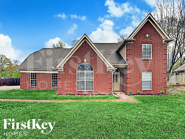 Building Photo - 1116 Berkshire Cir