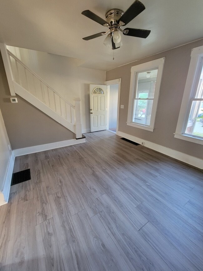 Photo - 1205 Priestley Ave