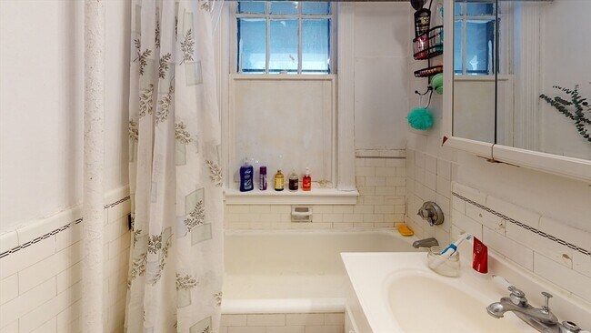 Photo - 24 Sidlaw Rd Unit 9