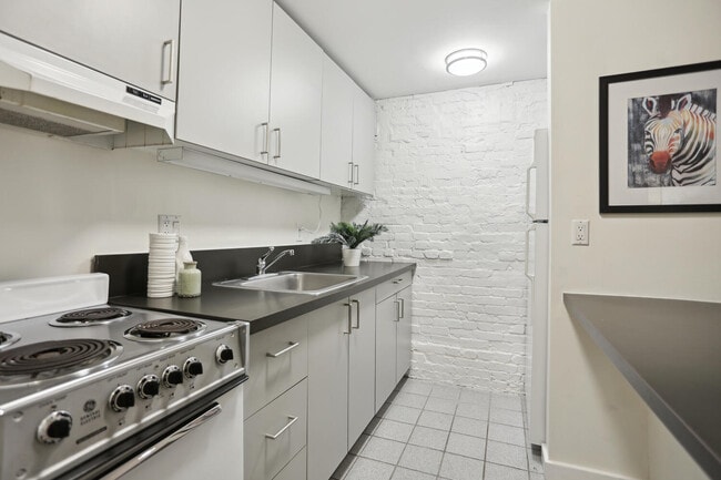 Photo - 1708 Johnson Ave NW Unit Logan Circle English Basement