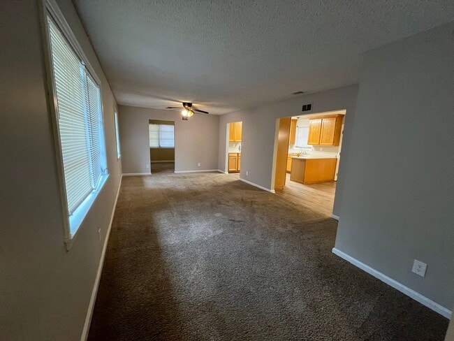 Photo - 10032 Ferguson Ave