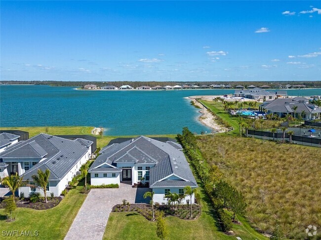 Building Photo - 18789 WildBlue Blvd Rental