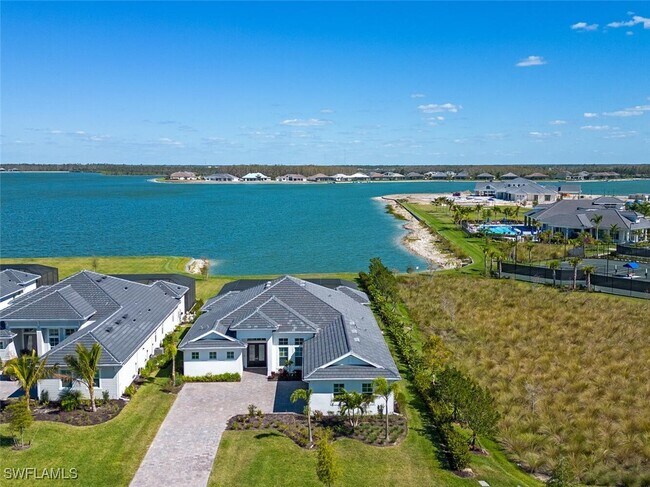 Photo - 18789 WildBlue Blvd House