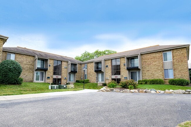 College Square Apartments in Greendale, WI