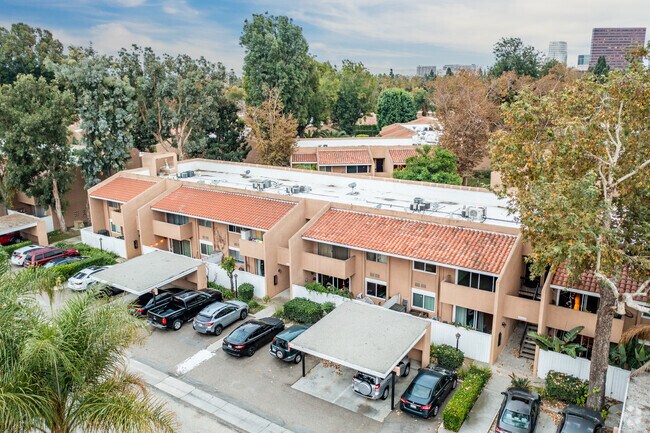 Photo - South Coast Villas