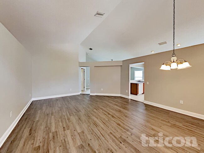 Photo - 6926 Waterbrook Ct