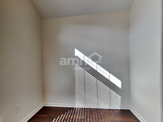 Photo - 4 Buxton Ave