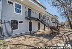 Building Photo - 926 King Ave Unit 3 Rental