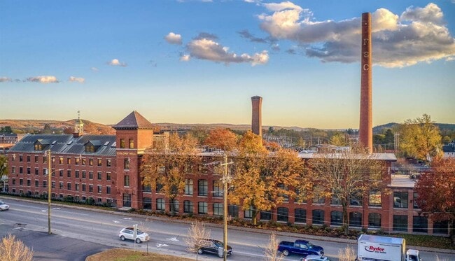 216 West St Unit 2