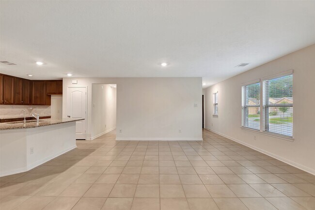 Photo - 9403 Castillo Ct