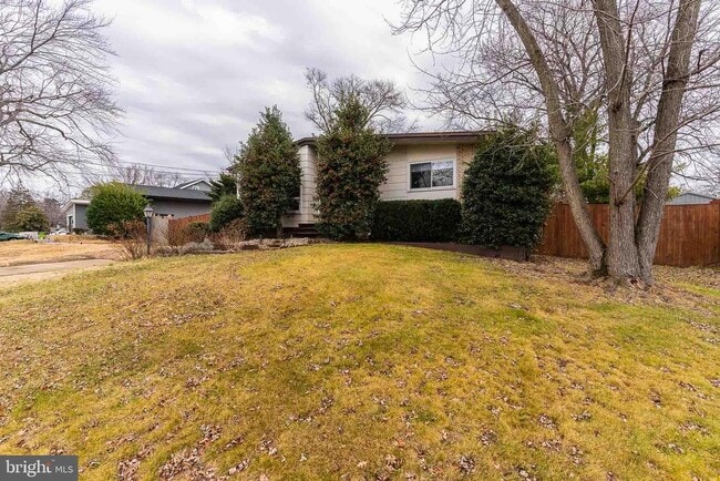 Building Photo - 6609 Bowie Dr