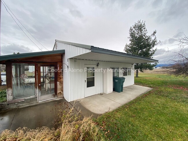 Photo - Studio House in Post Falls!