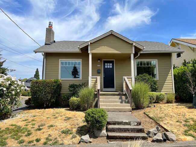 Building Photo - Charming Bungalow in Alberta Arts District... Rental