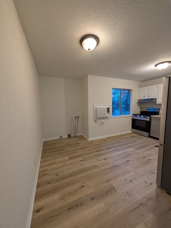 Photo - 3718 Fountain Ave Unidad 3720 Fountain Ave