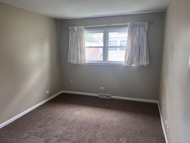 Photo - 7010 Terrace Dr