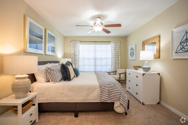 2BR, 1.5BA - 1,064 SF The Champion - Master Bedroom