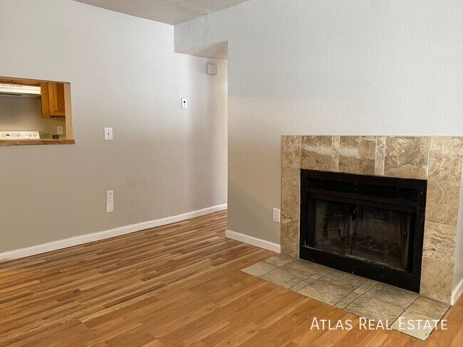 Photo - 851 S Uravan Ct Unit B